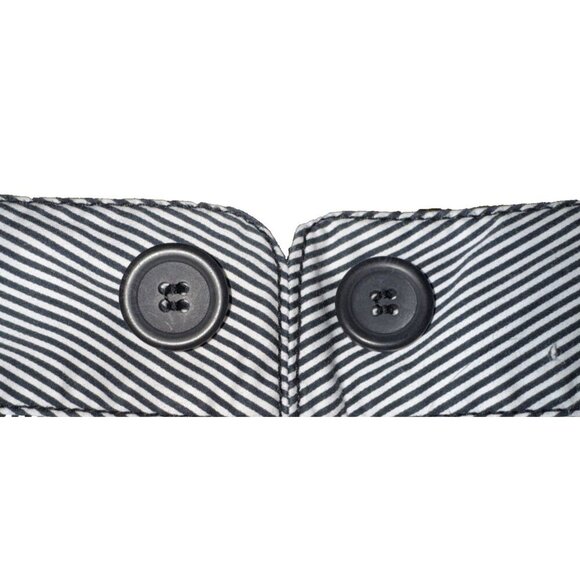 club monaco womans pinstriped shorts, size two, buttons details black & white - Picture 5 of 8
